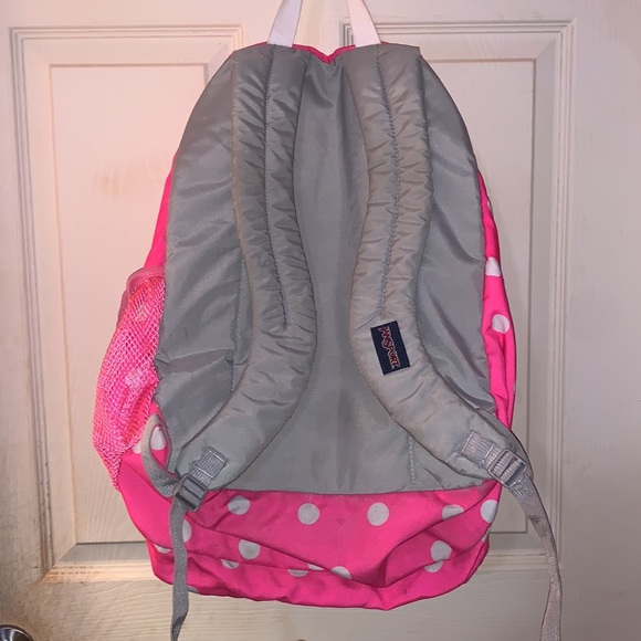 Jansport large backpack with 4 zippered areas to hold a lot. Key & bottle too - Picture 6 of 12